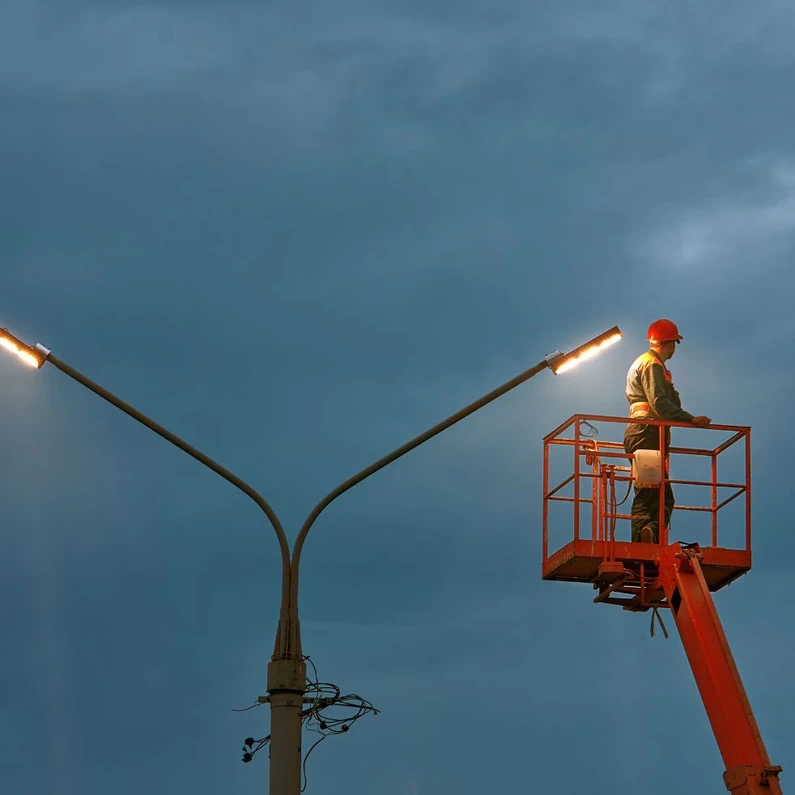 maintenance required light