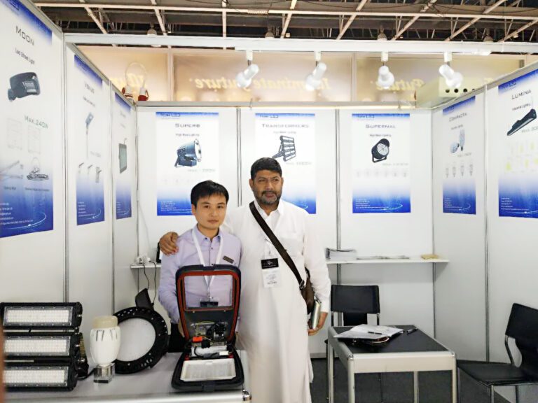 Light Middle East 2017 en Dubai