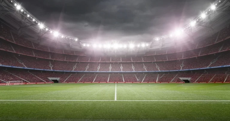 如何选择 2025 年的 LED 足球场照明灯？