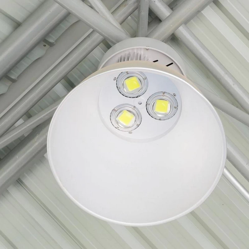 why do led lights flicker